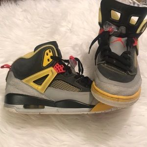 Air Jordans spizike 11 special edition